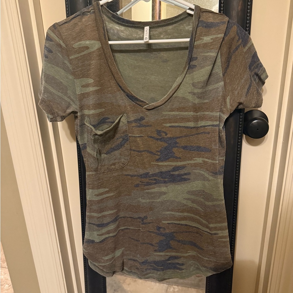 Z Supply Camouflage Short Sleeve Tee